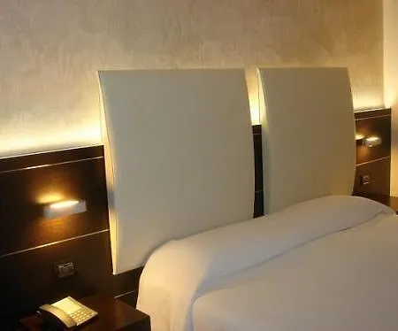 Hotel Fiera Milano 4*